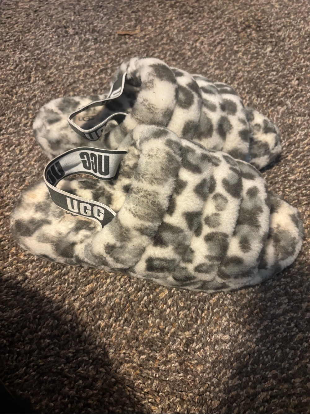UGG Gray and Black Fluff Slide with Logo Strap